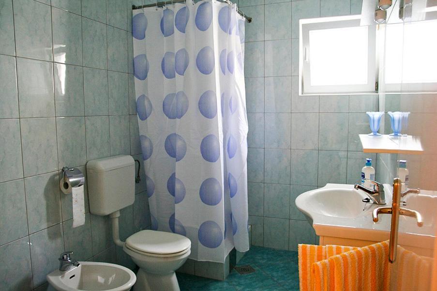 Apartments Dada Omiš Cameră foto
